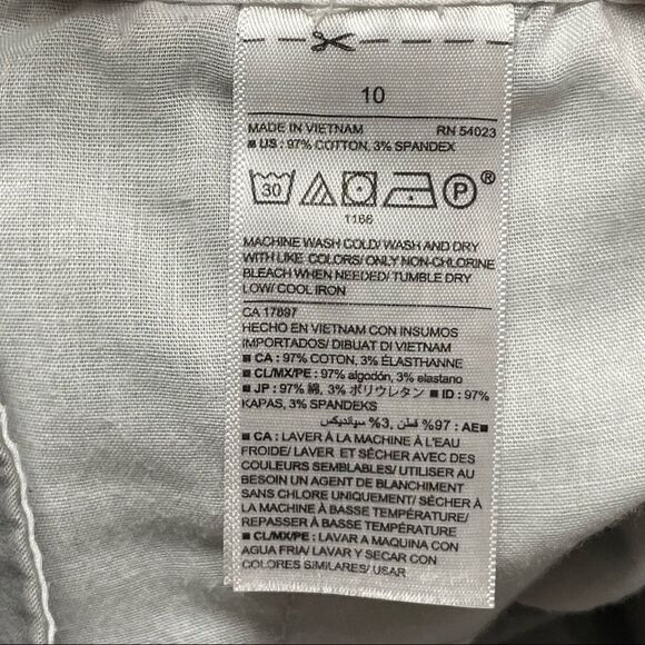 Old Navy Gray Zipper Shorts Belt Loops Size 10 - Picture 8 of 11